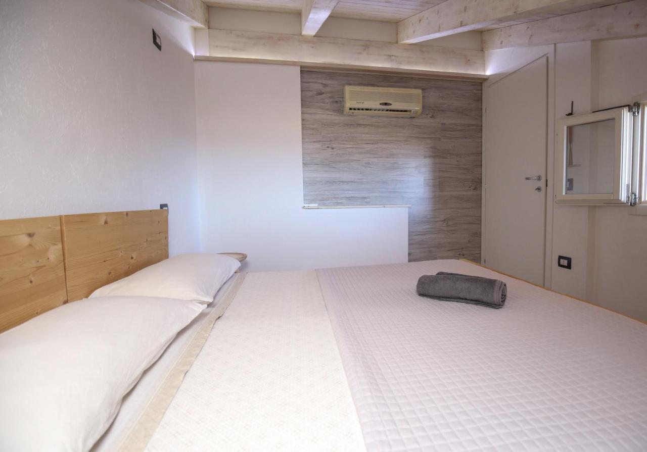 Villa Mansarda Daila à Castelsardo Extérieur photo